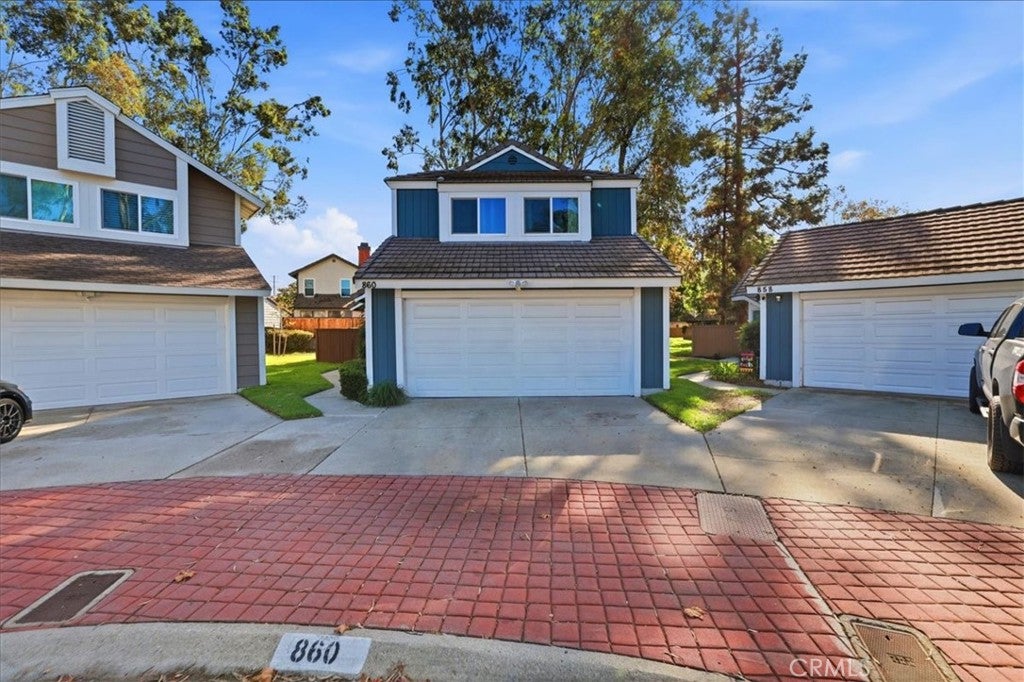 860 Tucson Court