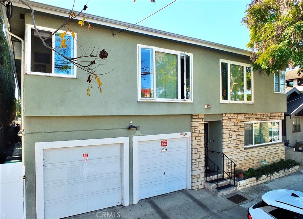 1808 E Appleton 7