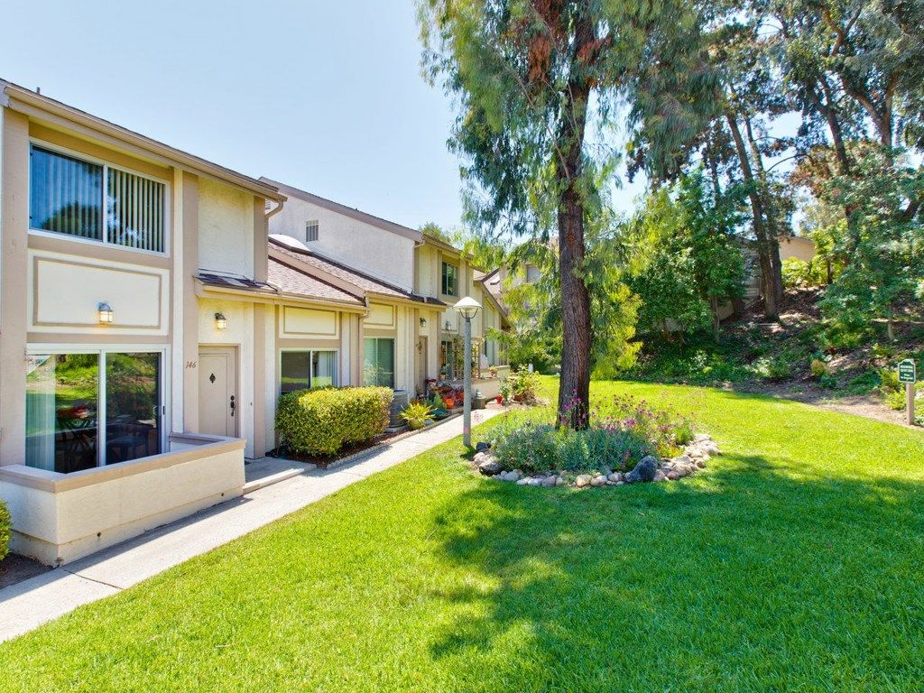 listing image 130722700137284896429