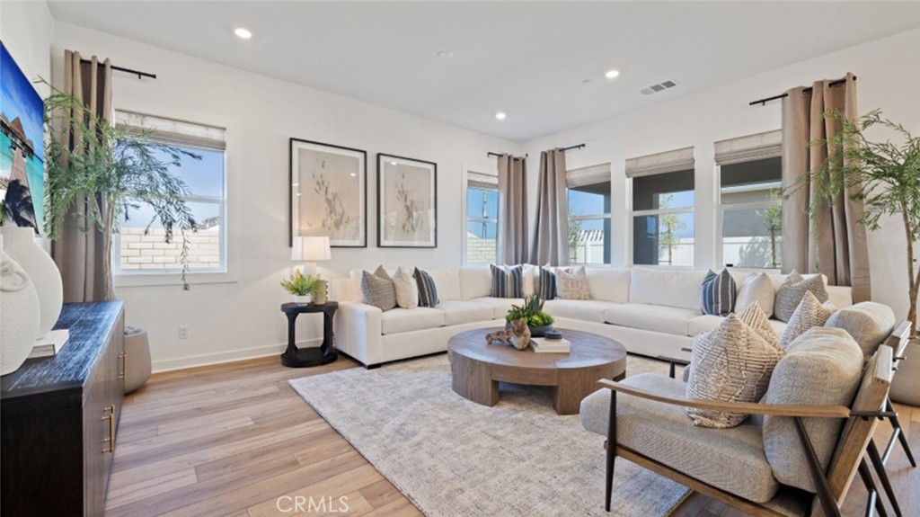 Sierra Bella II at Tesoro Highlands - Residential