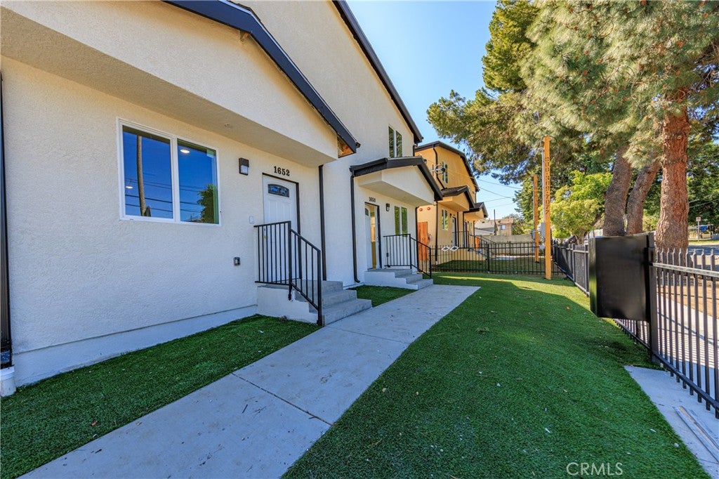 1652 Murchison