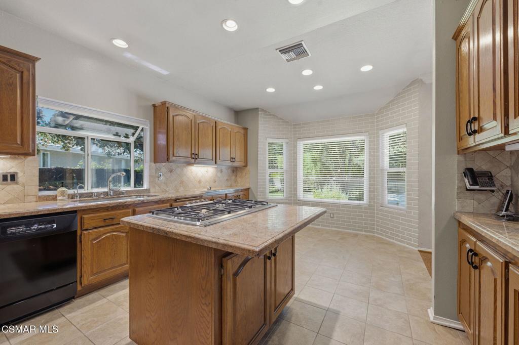 2085 Brookfield Drive