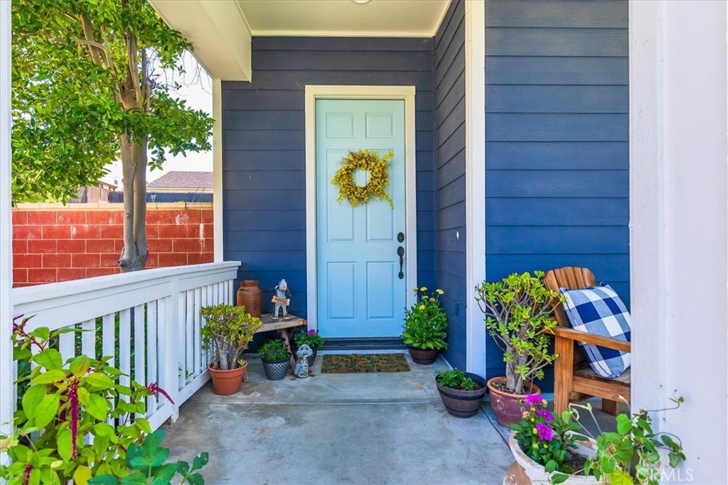 30614 N Gate