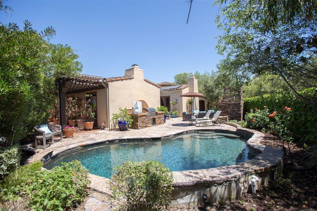 listing image 130727632837452291227