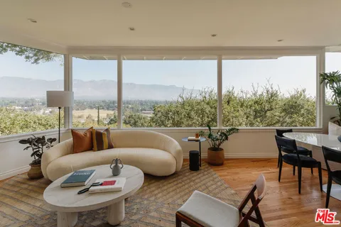 910 Glen Oaks Boulevard, Pasadena, CA 91105 - MLS#: 25604667