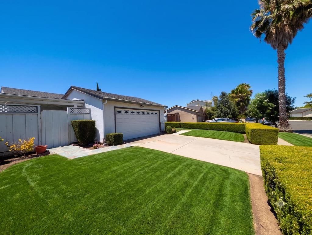 1834 Macduee Way, San Jose CA 95121