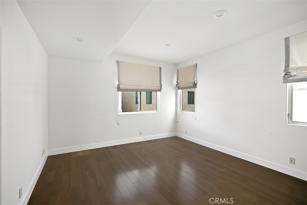 Corona del Mar South of PCH (CDMS) - Residential Lease