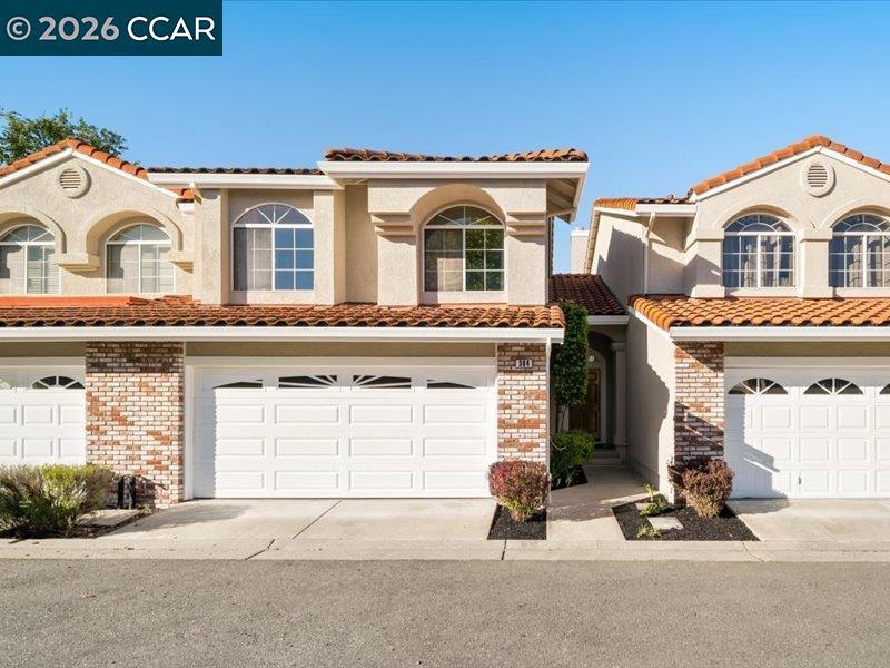 384 Bellflower Ct