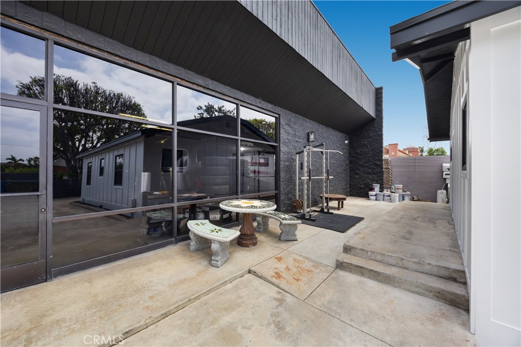 14128 Paramount Blvd