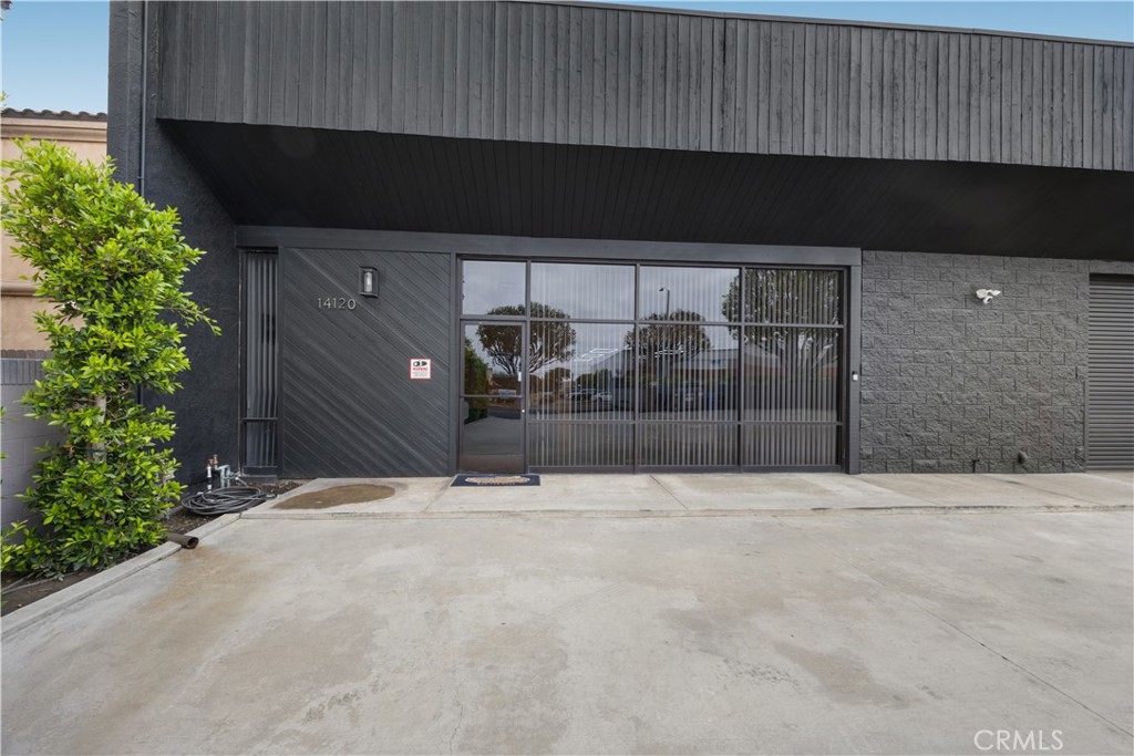 14128 Paramount Blvd