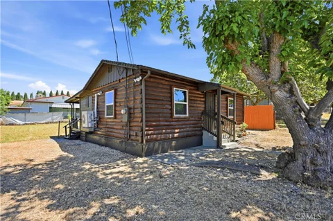 MLS: LC26112275