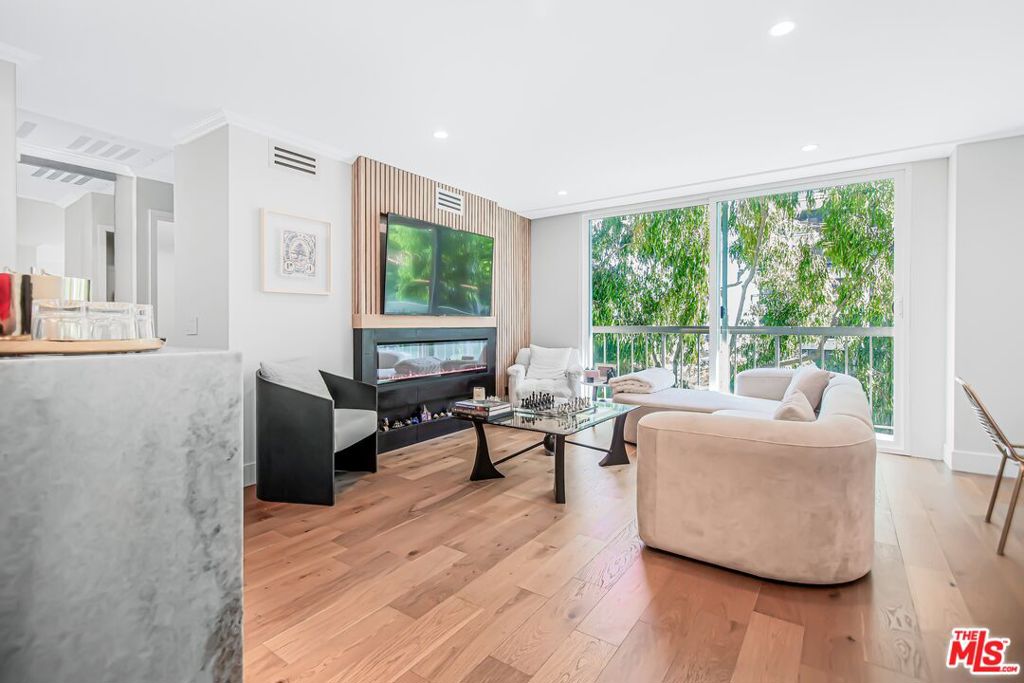Photo of 10751 Wilshire Boulevard #801, Los Angeles, CA 90024 (MLS # 26993563)
