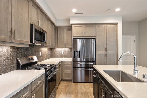 Photo of 31435 Calle Luna, Temecula, CA 92592 (MLS # SW26063048)