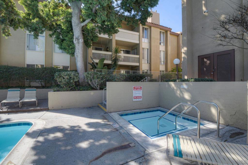 Pacific Beach - Residential