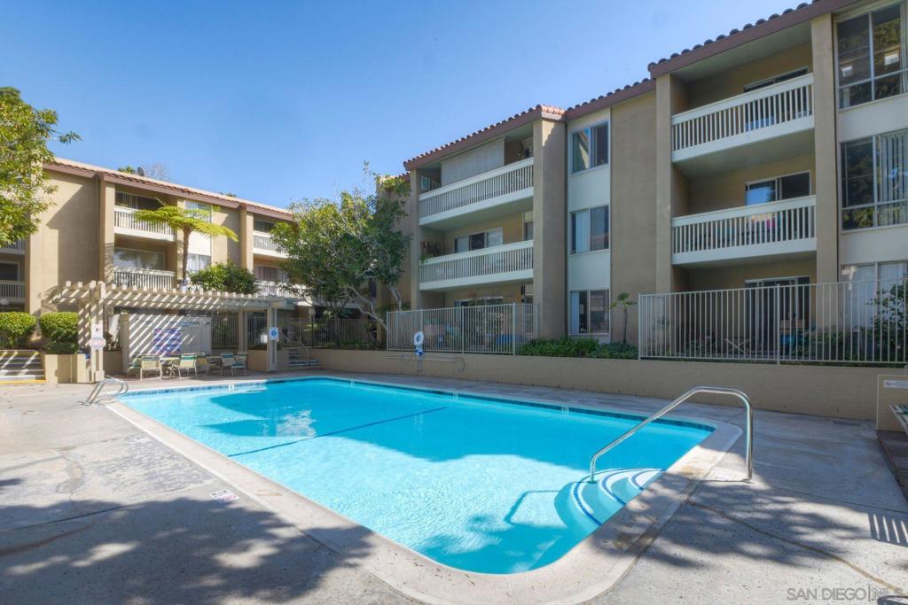 Pacific Beach - Residential