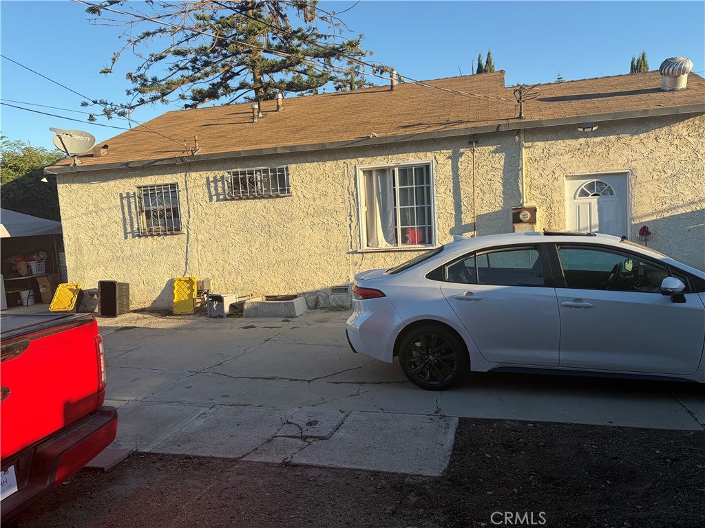 1310 W Tichenor