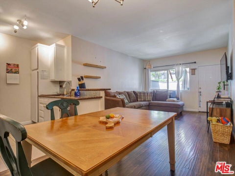 Tiny photo for 110 Maegan Place #2, Thousand Oaks, CA 91362 (MLS # 26103061)