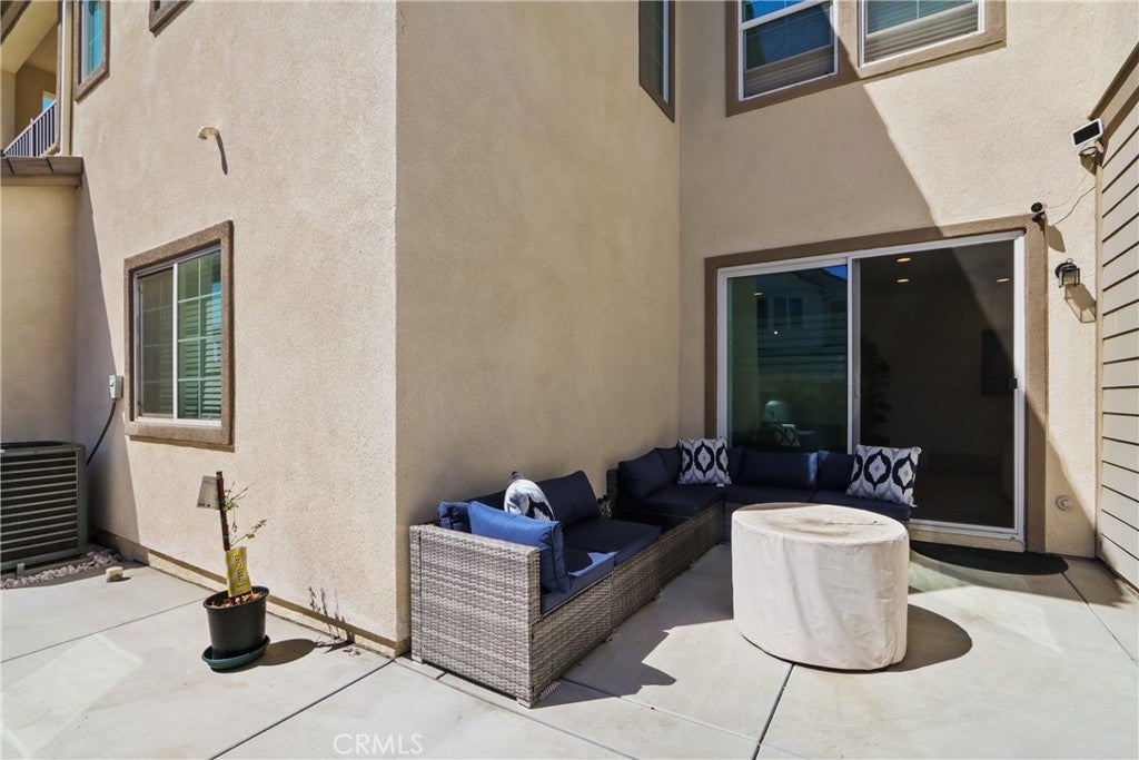14996 Cavetto Lane
