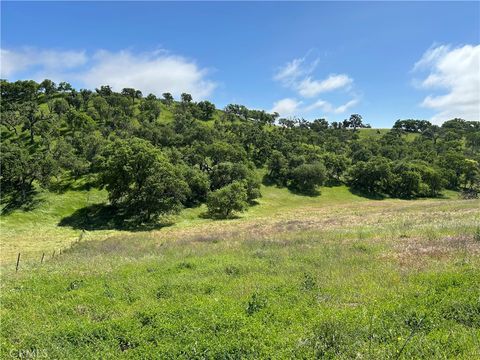 Tiny photo for 1975 Hidden Acre Ln Ln, Paso Robles, CA 93446 (MLS # NS25088508)