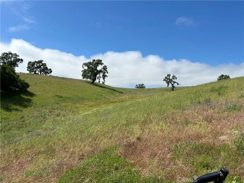 Tiny photo for 1975 Hidden Acre Ln Ln, Paso Robles, CA 93446 (MLS # NS25088508)