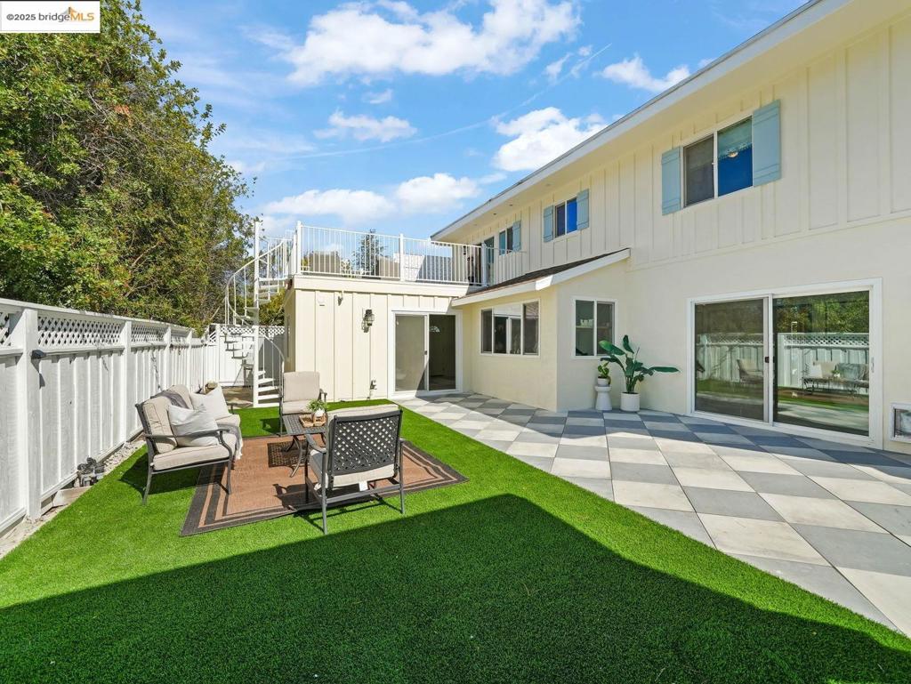 COLLEGE PARK - Residential