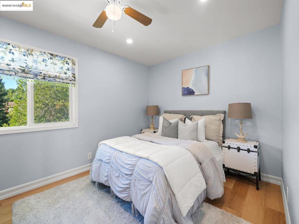 COLLEGE PARK - Residential