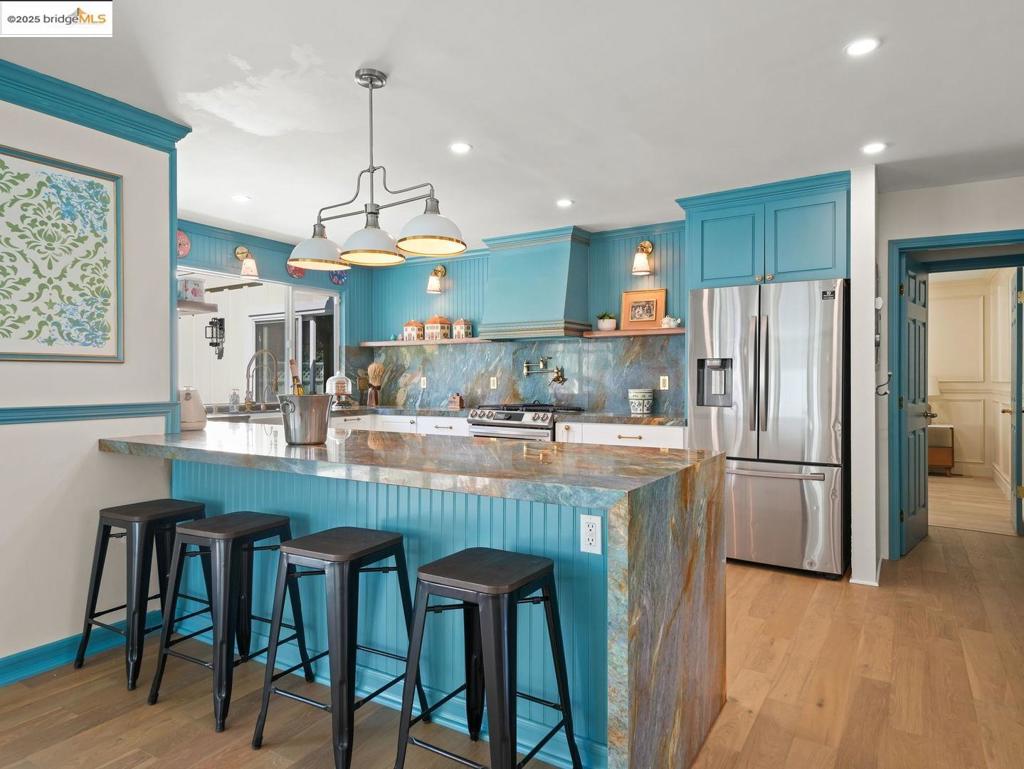 COLLEGE PARK - Residential