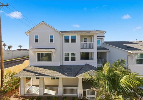 2380 Haley Point Drive 104 Ventura CA 93003