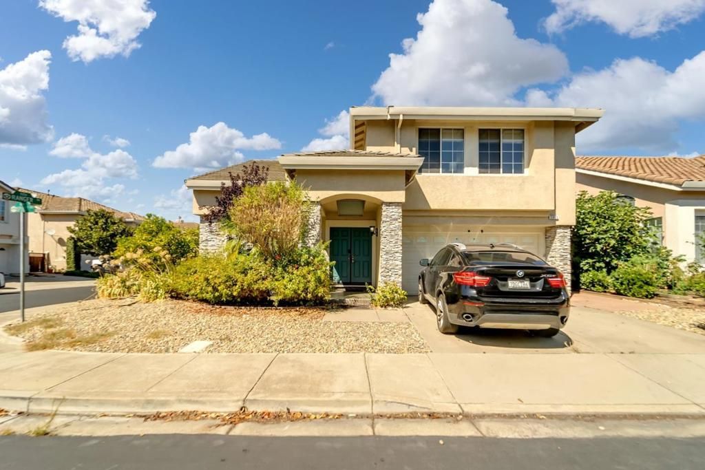 listing image 130728606757691065657