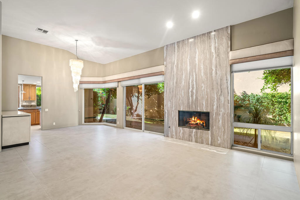 Desert Horizons C.C. - Residential