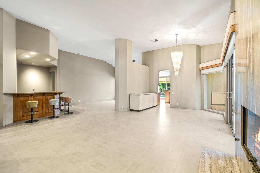 Desert Horizons C.C. - Residential