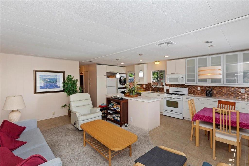 Ramon Mobile Park - Manufactured In Park