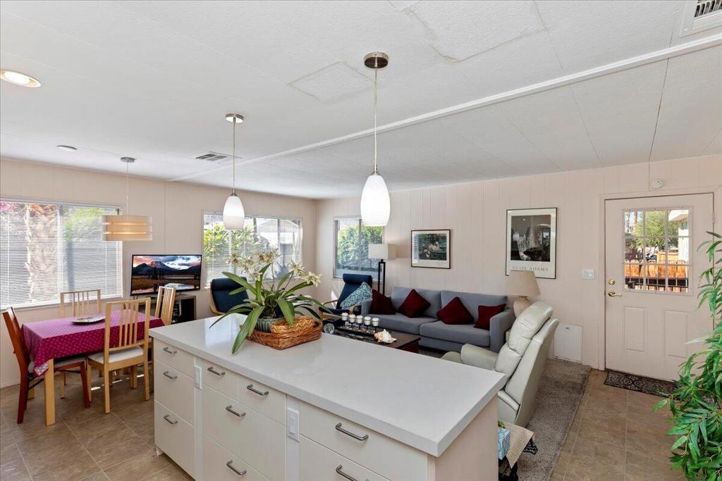 Ramon Mobile Park - Manufactured In Park