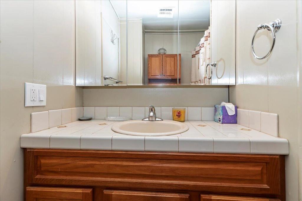 Ramon Mobile Park - Manufactured In Park