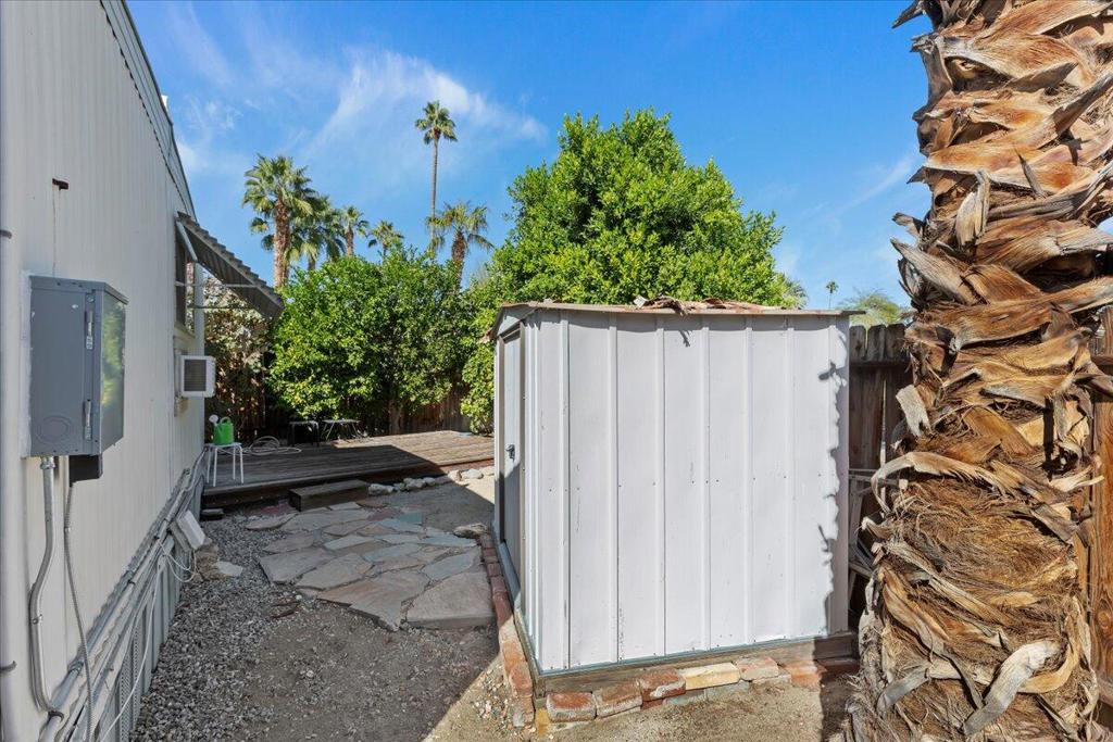 Ramon Mobile Park - Manufactured In Park