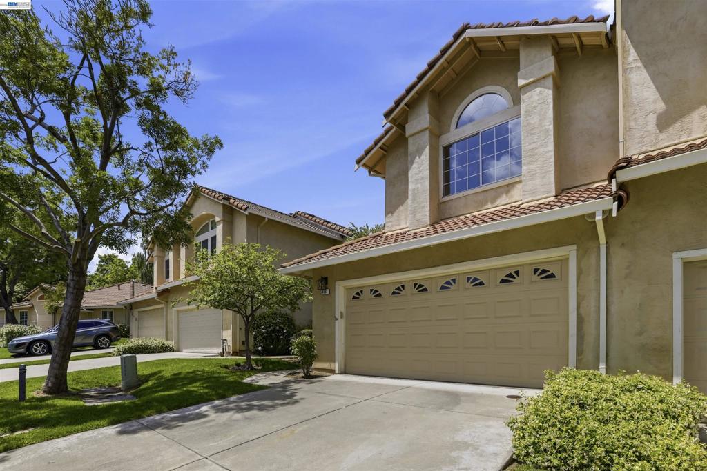 4161 Garibaldi Pl