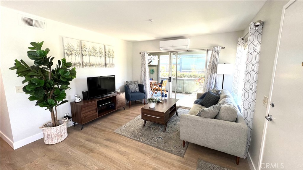Windward Cove (WWCV) - Residential Lease