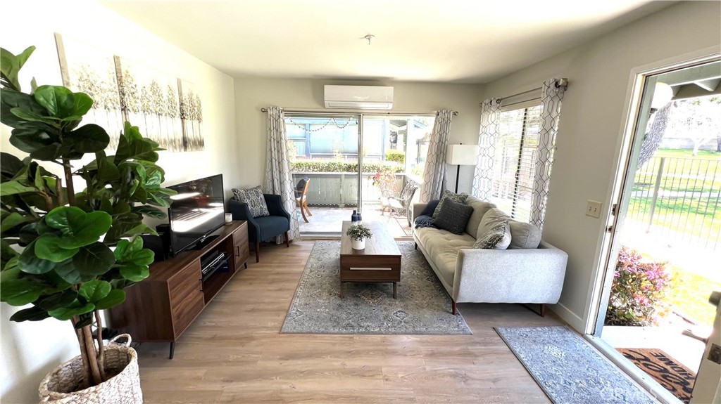 Windward Cove (WWCV) - Residential Lease