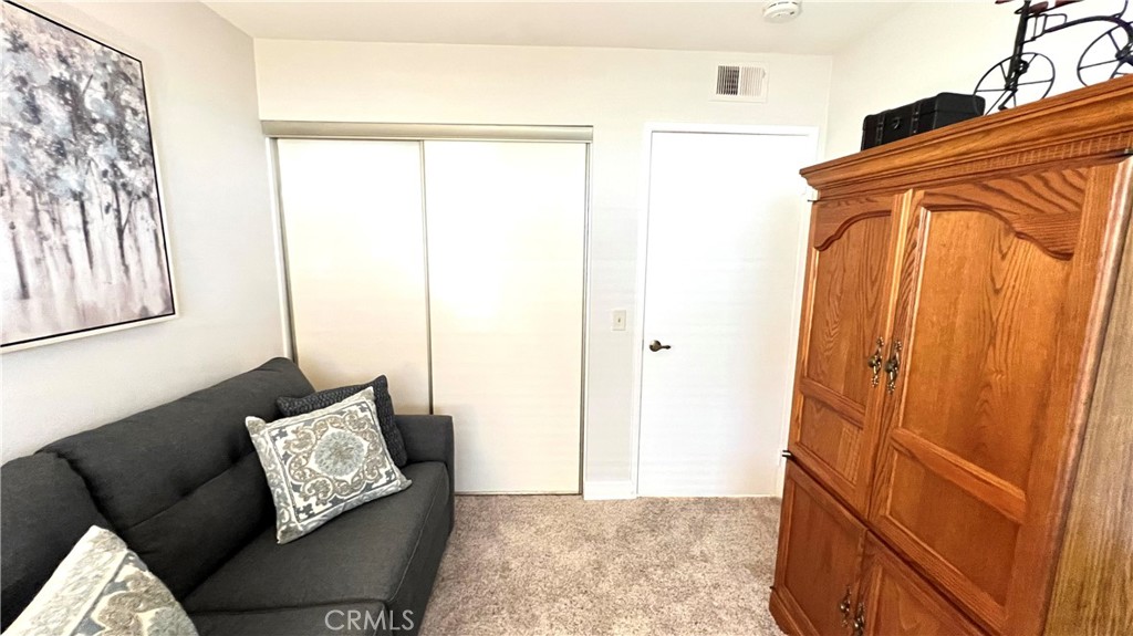 Windward Cove (WWCV) - Residential Lease
