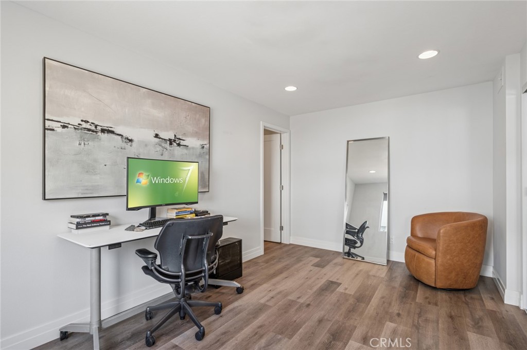 Corona del Mar South of PCH (CDMS) - Residential Lease