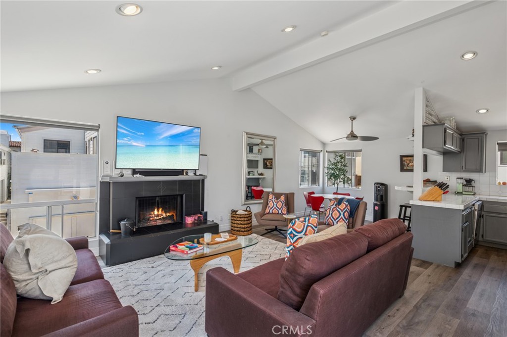 Corona del Mar South of PCH (CDMS) - Residential Lease