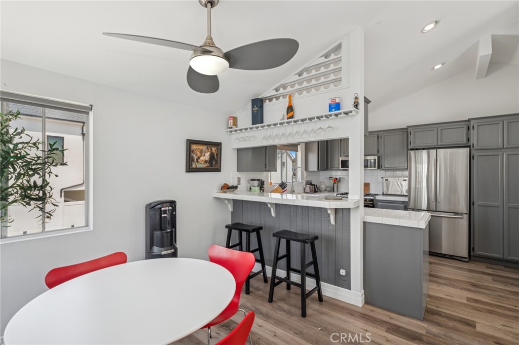 Corona del Mar South of PCH (CDMS) - Residential Lease
