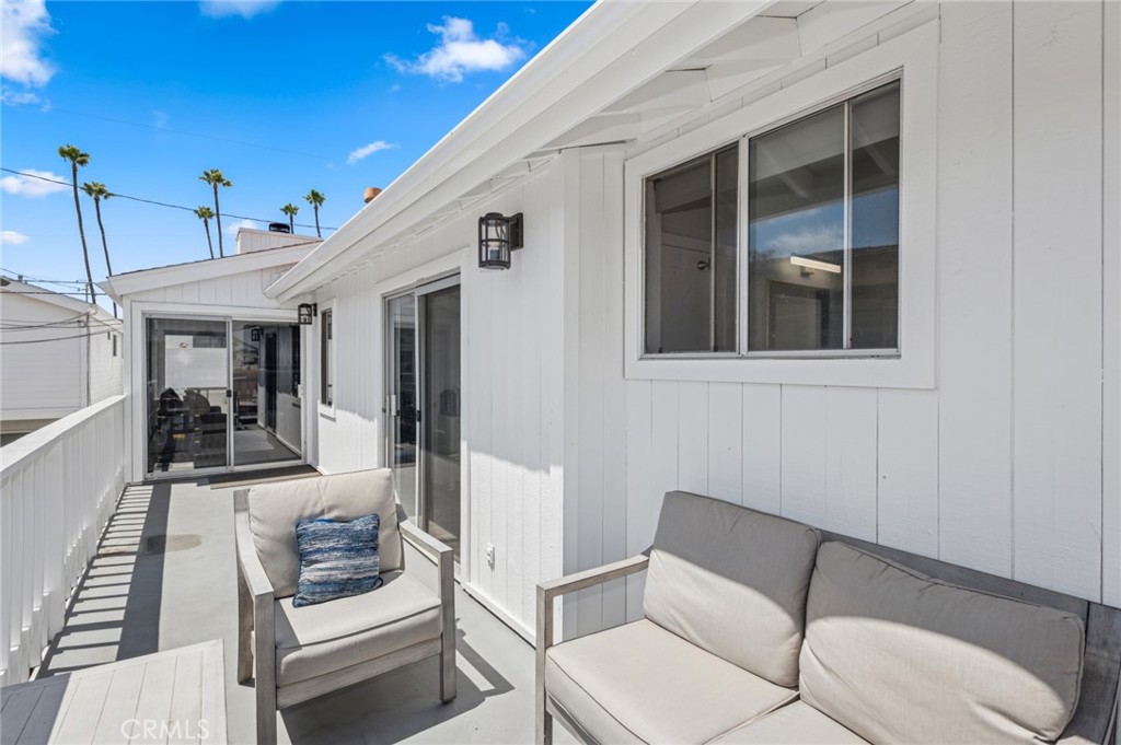Corona del Mar South of PCH (CDMS) - Residential Lease