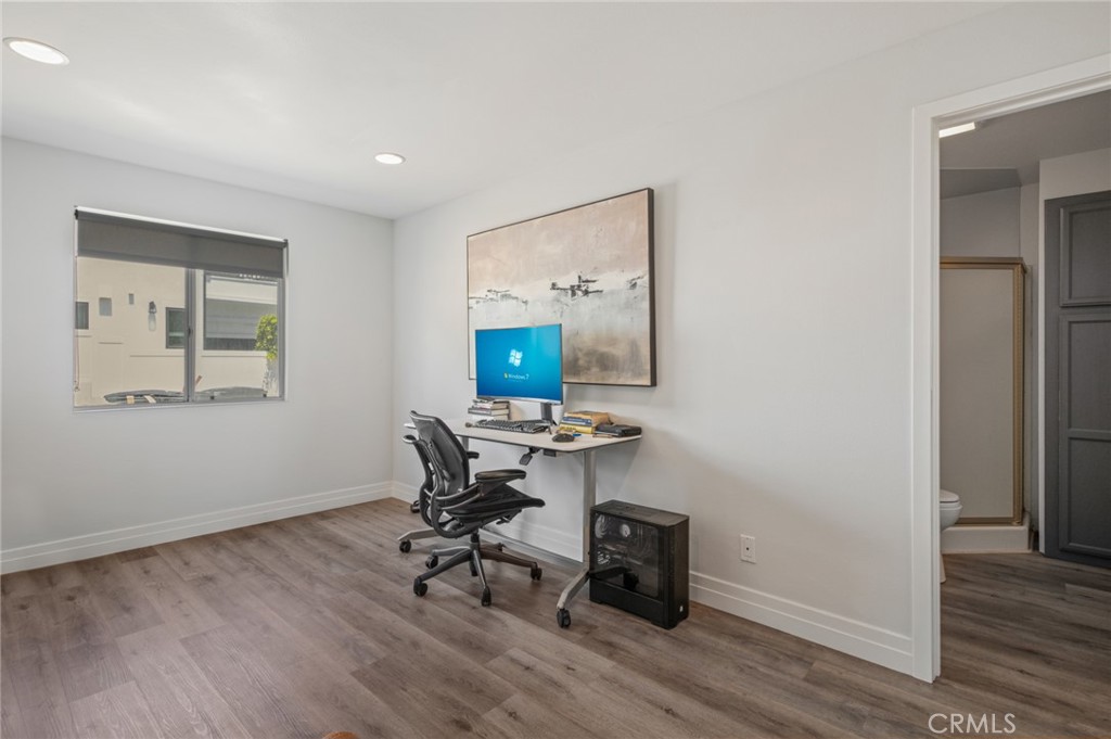 Corona del Mar South of PCH (CDMS) - Residential Lease