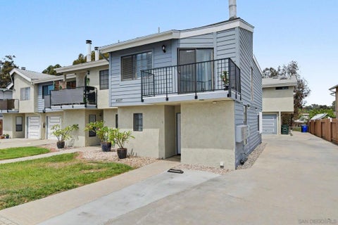 Photo of 4527 Contour Blvd BLVD #1, San Diego, CA 92115 (MLS # 260020887SD)