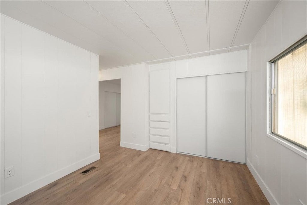 18566 Dunvegan