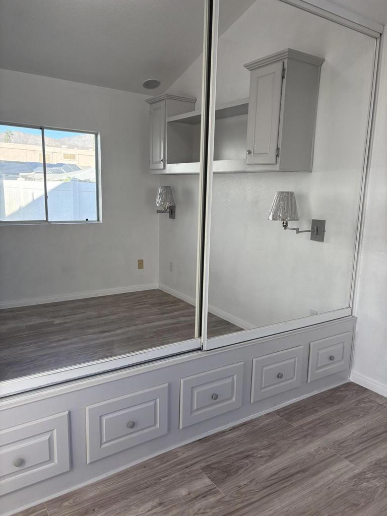 Not Applicable-1 - Manufactured In Park