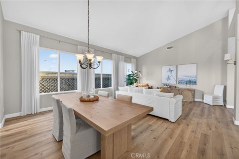 Tiny photo for 35685 Abelia ST, Murrieta, CA 92562 (MLS # SW26198753)