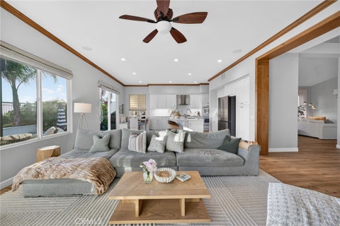 Tiny photo for 35685 Abelia ST, Murrieta, CA 92562 (MLS # SW26198753)