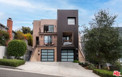 Photo of 1882 Lucretia Avenue, Los Angeles, CA 90026 (MLS # 26771149)